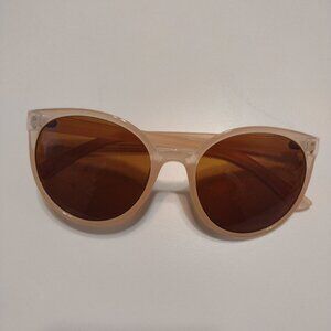 Foster Grant cat's eye sunglasses
